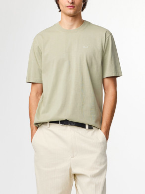 Adam emb t-shirt sage green 