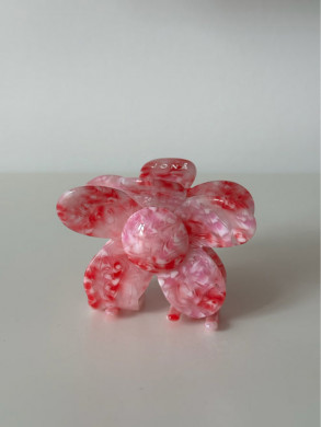 Flower clip swirly pink 