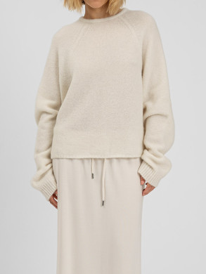Gracieh sweater cream 