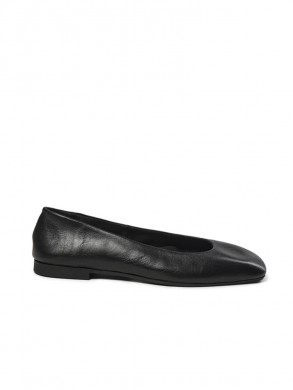 Katie ballerina black 