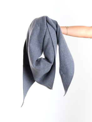 Kibo scarf triangle navy 