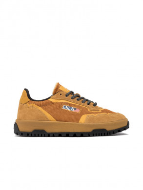 Wildpace low man dragon sneaker buck thor 