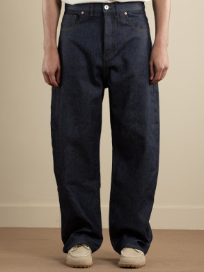 Le jean baggy brut 