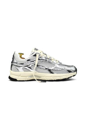 The re-run cracked sneaker silver 