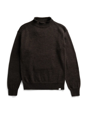 Sagvatnet wool roll neck brown 