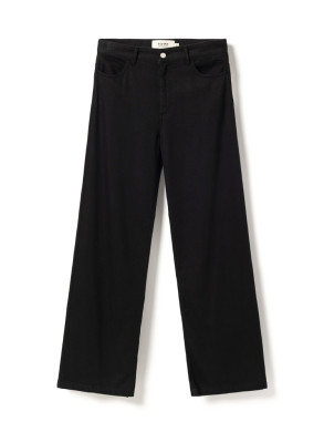 Wide leg jeans garment dyed black 