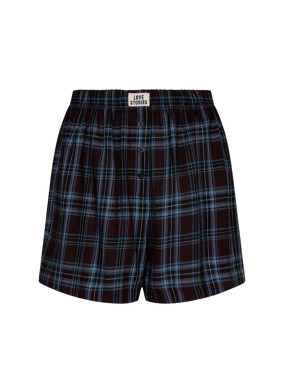 James shorts check 