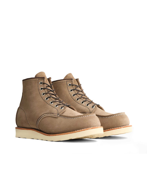 Classic moc toe boots sandstone mohave 