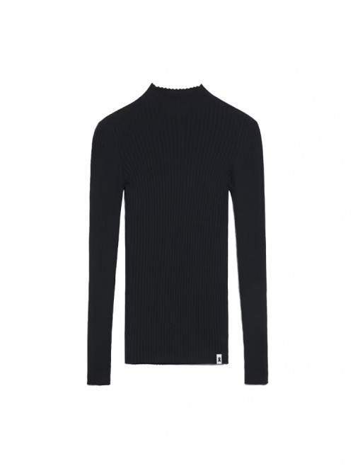 Alaania roll neck black 