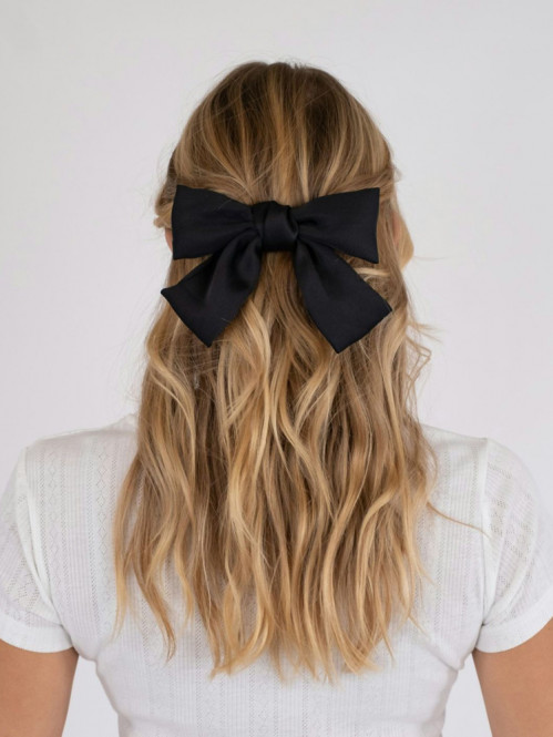 Bow hair clip black 