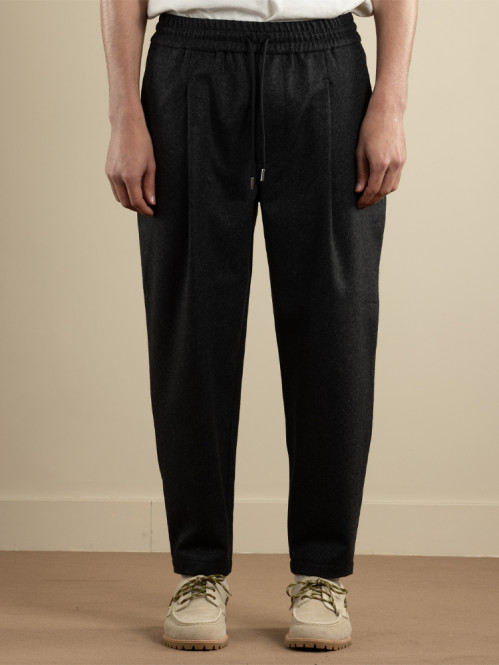 Le pantalon cropped flanelle dark grey 