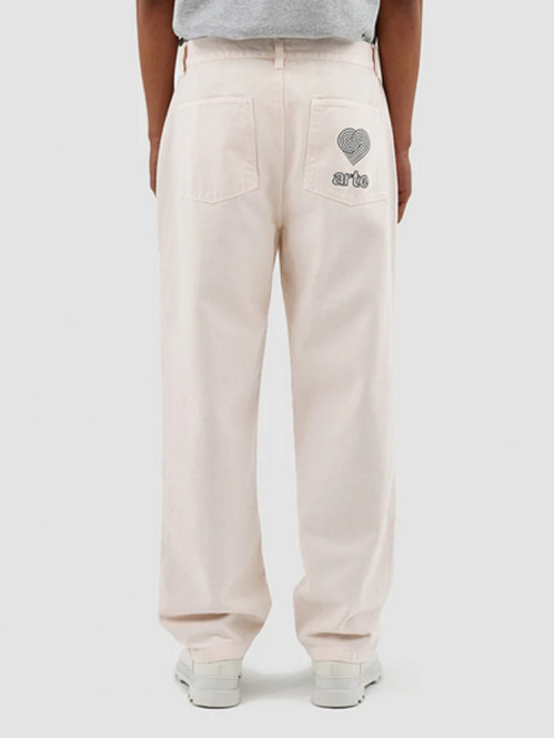artePaul pocket logo pants cream
