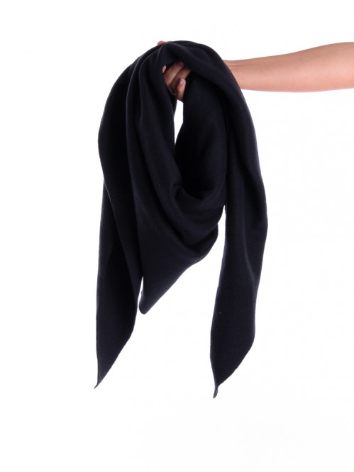 Kibo scarf triangle black 