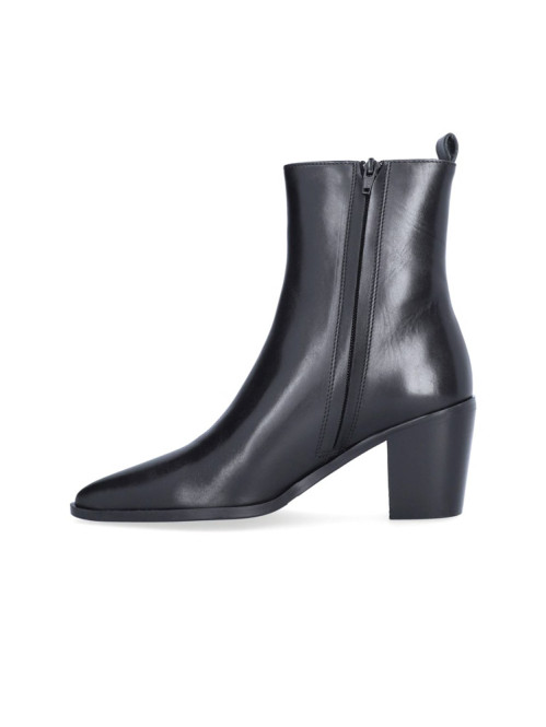 Booties black calf 