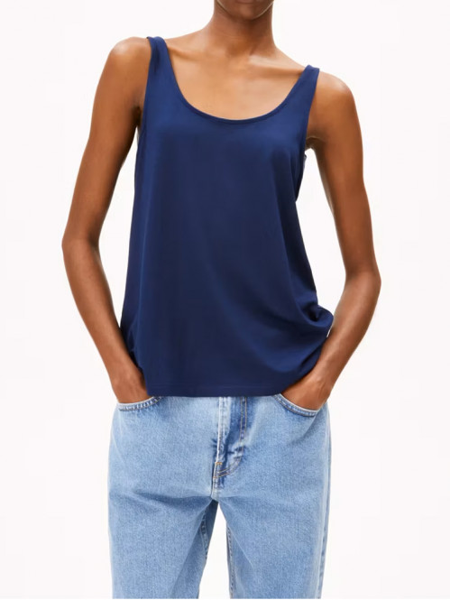 Ashraani solid top blue noon 