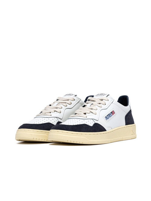 Medalist mens sneaker suede white ocean 