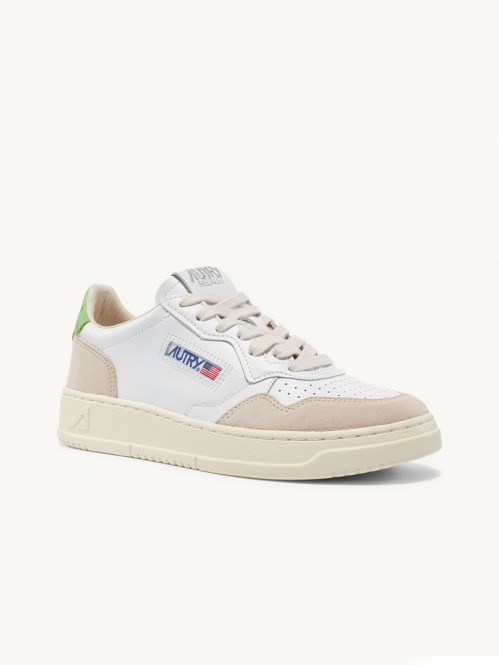 Medalist low wmns sneaker suede wht bud green 