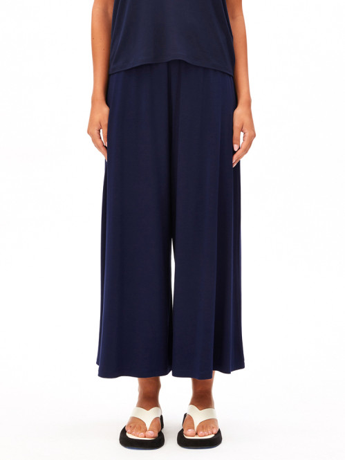 Cropped jersey pant tinted navy 