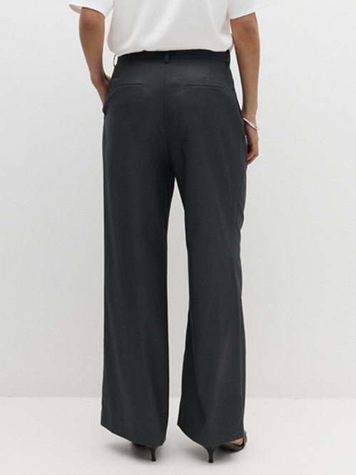 Double pleated trouser charcoal 