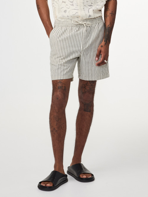 Gregor shorts green stripe 