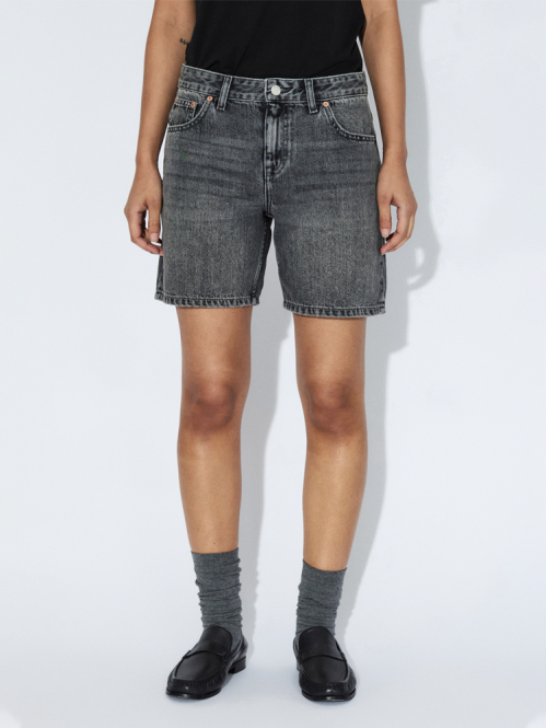 Hill shorts mid grey used 