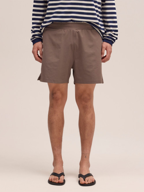 Holiday shorts mable husk 