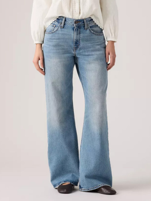 Loose boot jeans easy days 