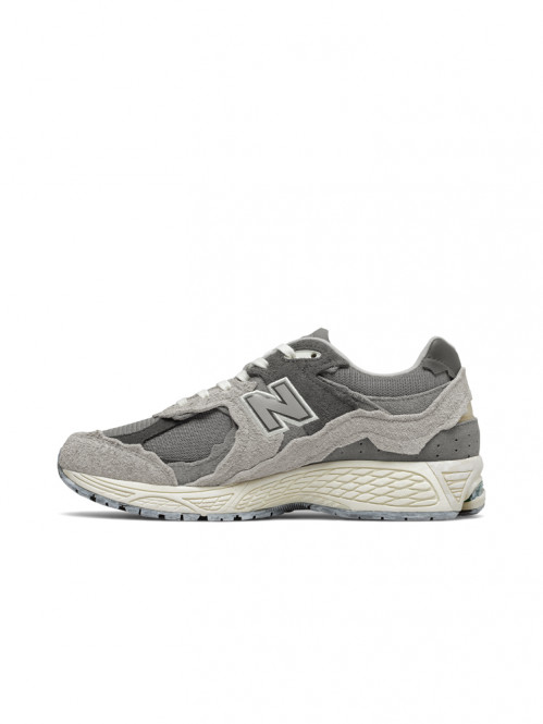 M2002RDA sneaker rain cloud 