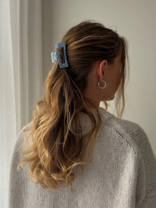 Maja clip sky blue 