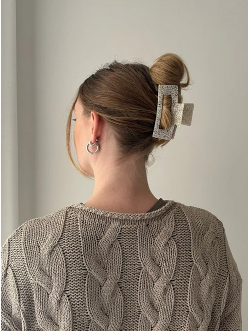 Mila clip snowflake 
