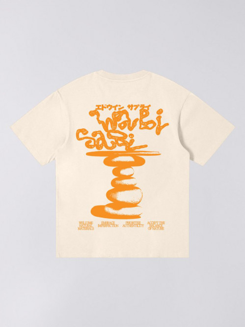 Prioritise authenticity t-shirt whisper 