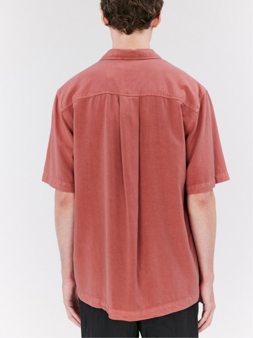 Rhys shirt raspberry 