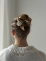 Emma clip beige swirl 