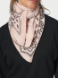Lolana paisley knit scarf powder 