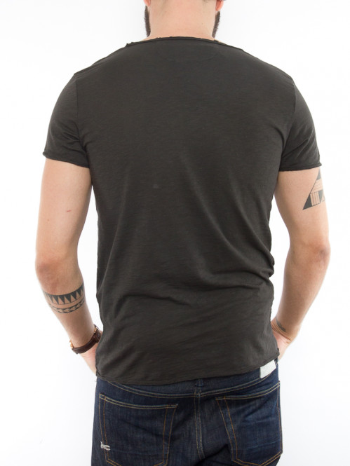Basic v-tee antra 