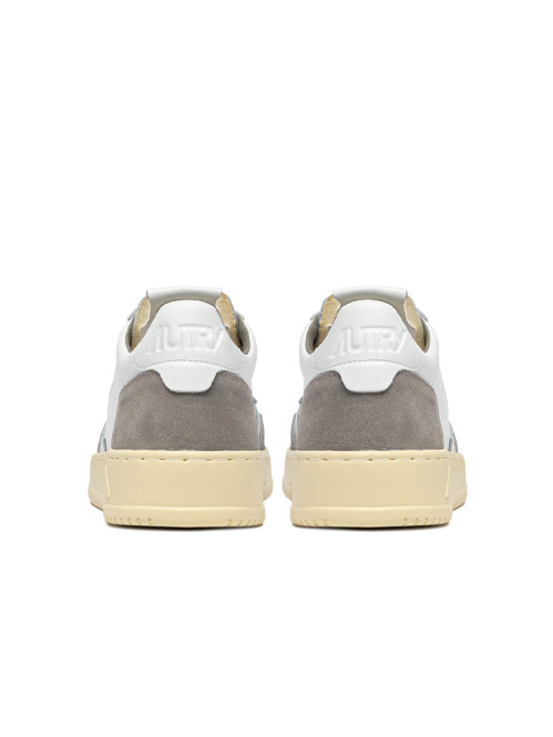 Medalist mens sneaker suede vapor 