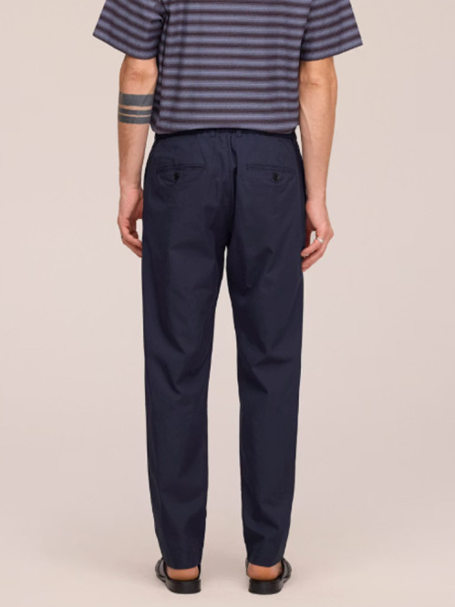 Brendan chino deep navy 