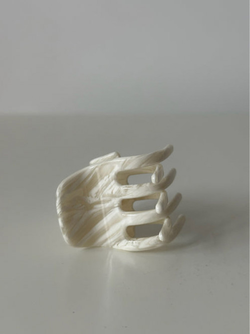 Emma clip beige swirl 