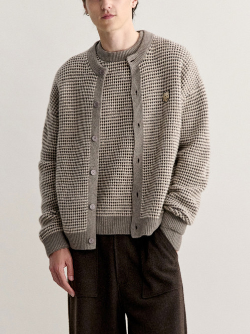 Fox head waffle stitch cardigan moon beige 