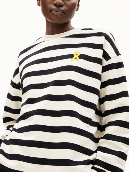 Frankaa bold iconic sweatshirt undyed black 