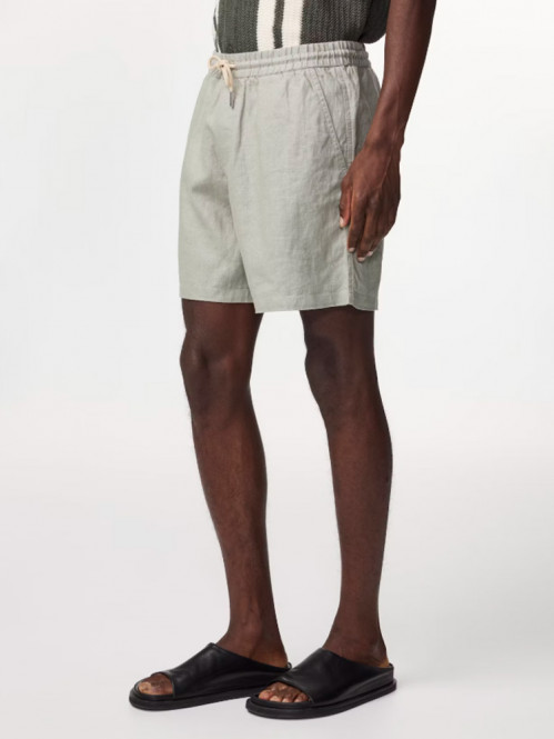 Gregor shorts sage green 