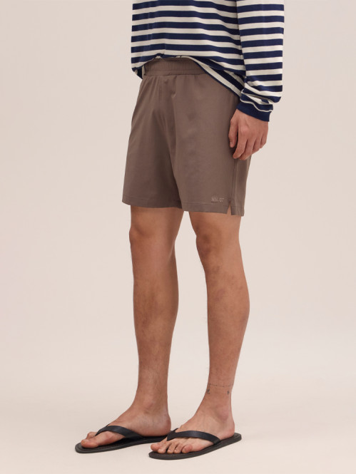Holiday shorts mable husk 