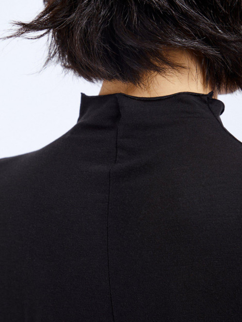 Inez top black L