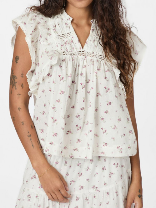 Jayla small blossom blouse creme 