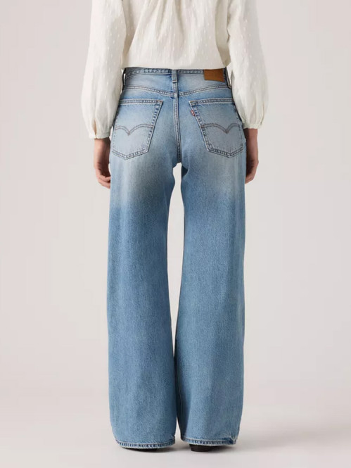 Loose boot jeans easy days 