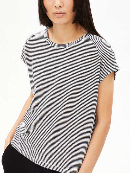 Oneliaa lovely stripes black oatmilk 