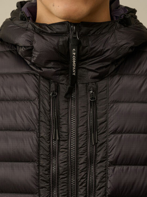 Shell goggle down jacket black 