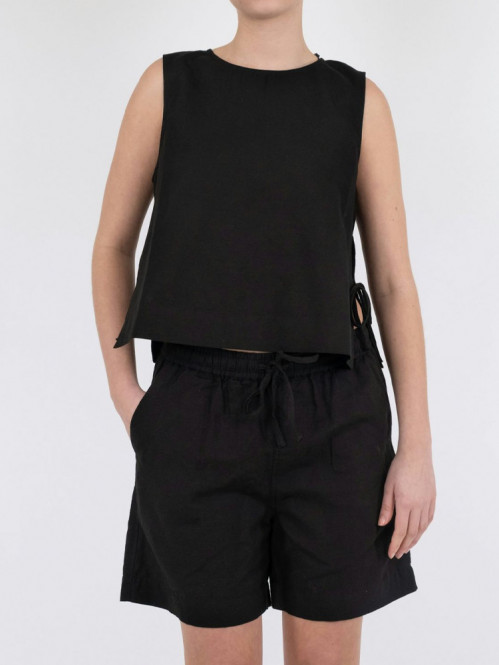 Svetlana linen top black 