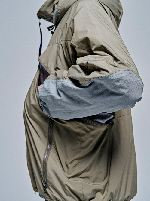 The breathable jacket olive 