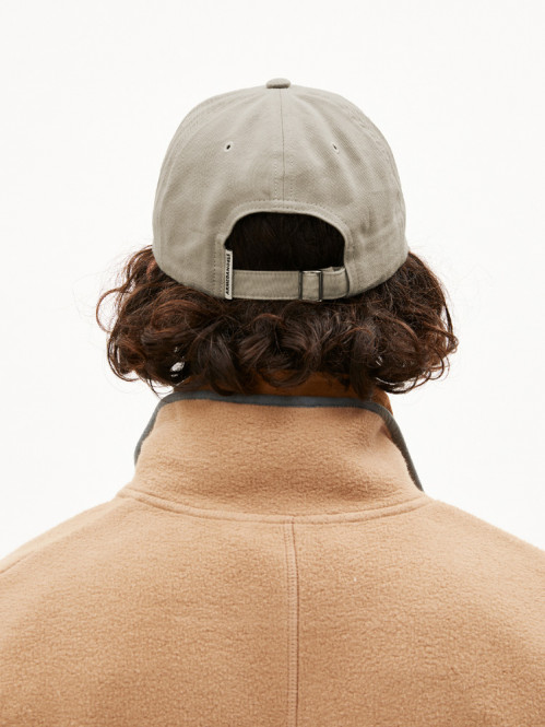 Yenaas bold cap sandstone 